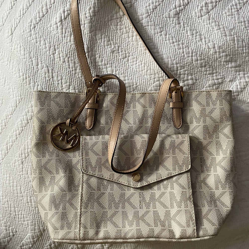 Michae Kors white logo handbag & wallet bundle
